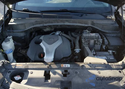 2016 Hyundai Santa Fe Sport 2.0L Turbo from USA, damaged, VIN 5XYZW4LA3GG313632